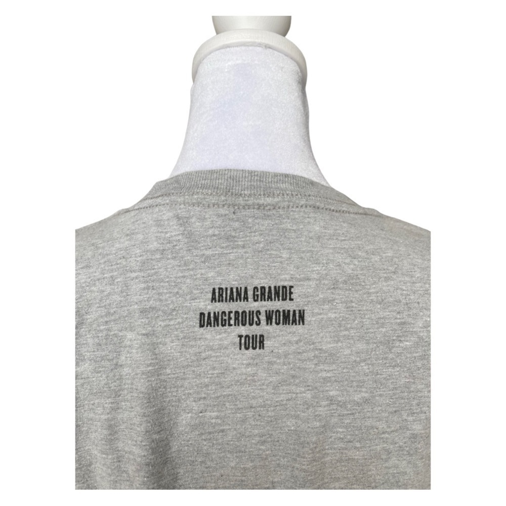 Ariana Grande Dangerous Woman Official Tour Shirt Size Small - Picture 5 of 7